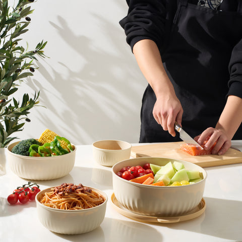 4-Pack Nesting Food Storage Containers with Lids - Sorbus Home