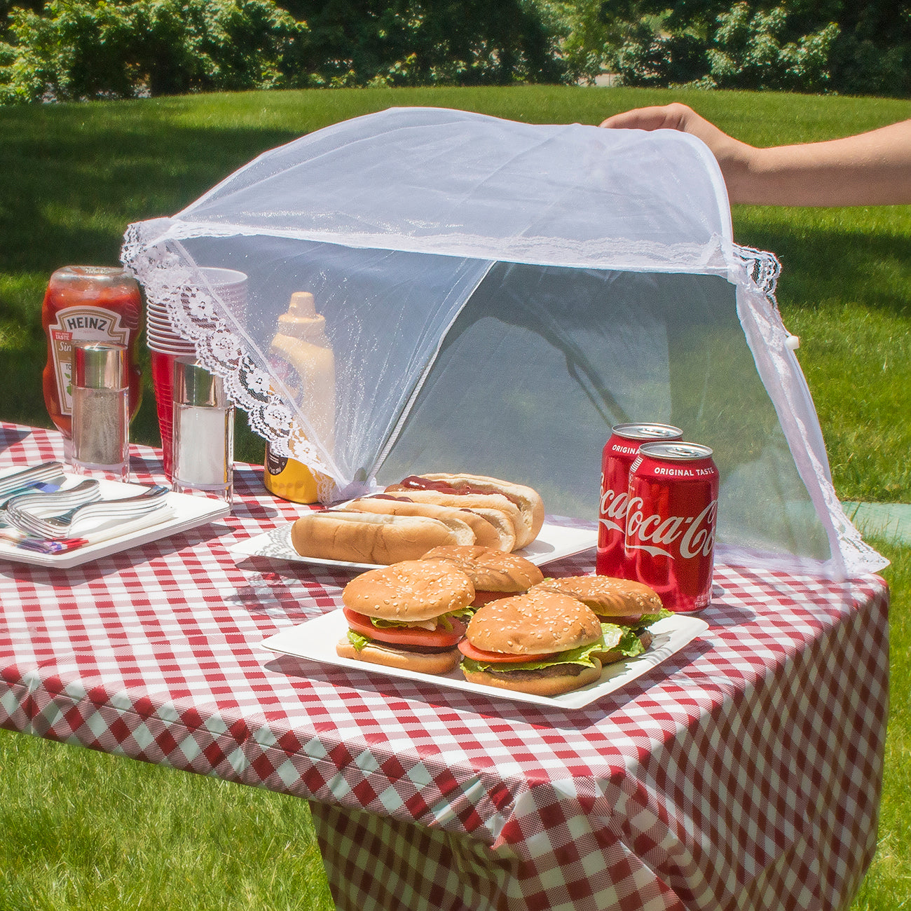 Inflatable Serving Bar and Food Cover Umbrellas (Bundle) - Sorbus Home