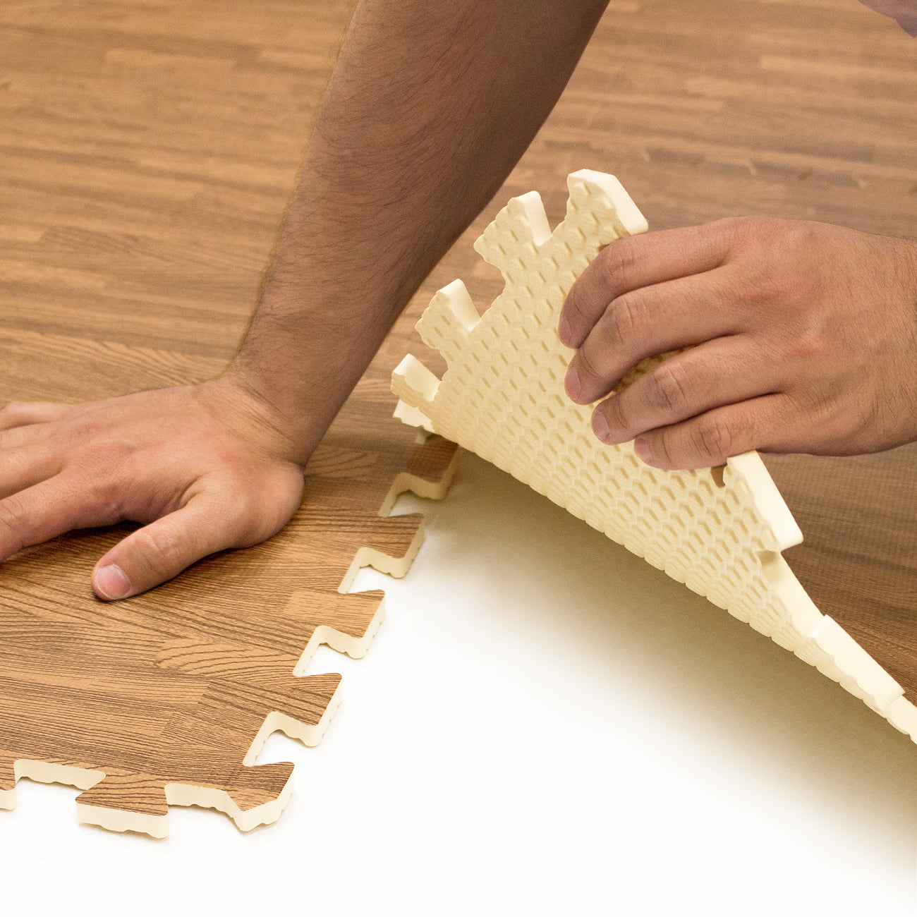 Anti-Fatigue Mats Interlocking Wood Pattern EVA Foam Gym Flooring